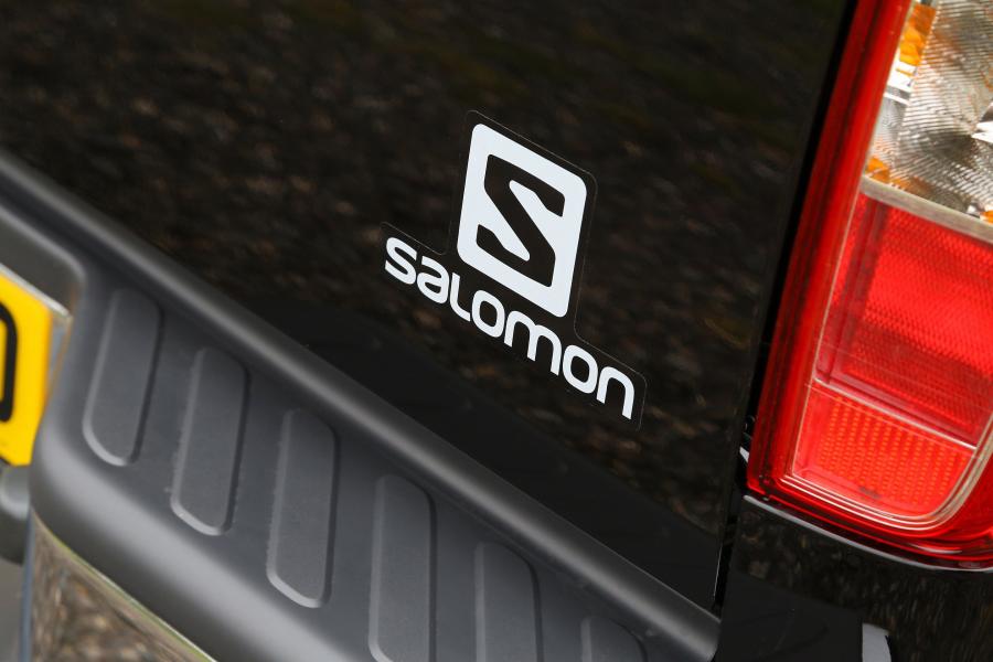  Nissan Navara Salomon Limited Edition 2015 года  (фото 6 из 10)